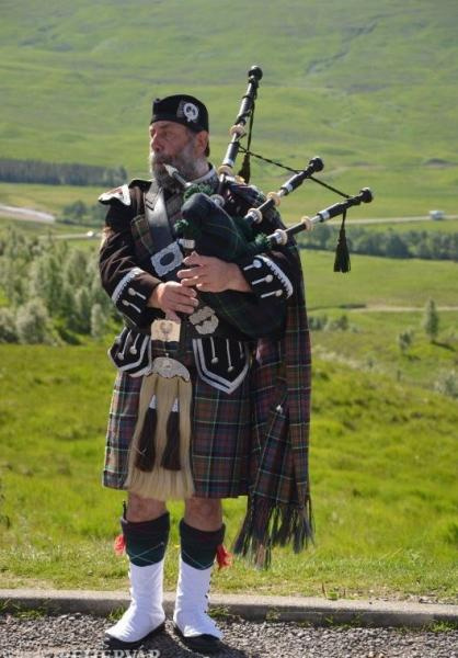 Skóciai Barangolások: kastélyok, várak, klánok, felföldi romantika