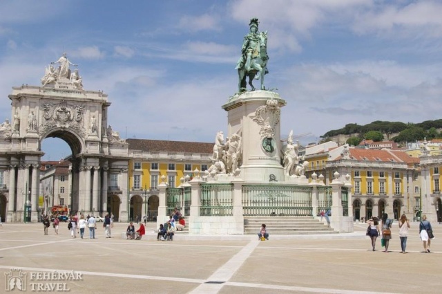 Nagy portugál körutazás kirándulással Santiago de Compostelába