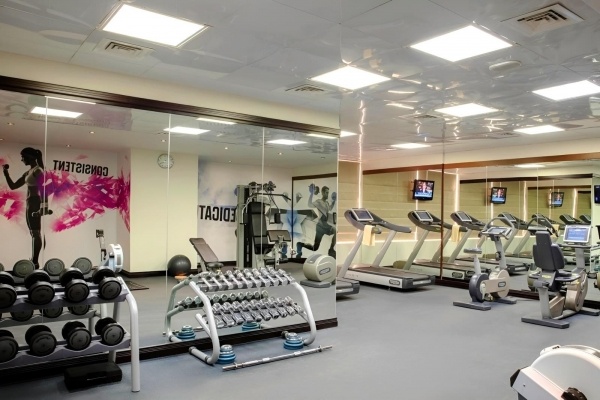 JUMEIRAH ROTANA ****