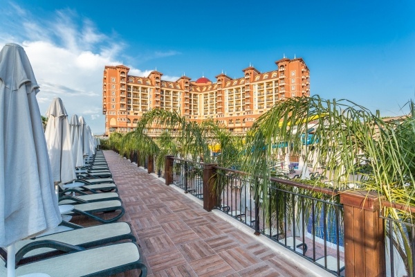 VILLA SIDE RESIDENCE *****