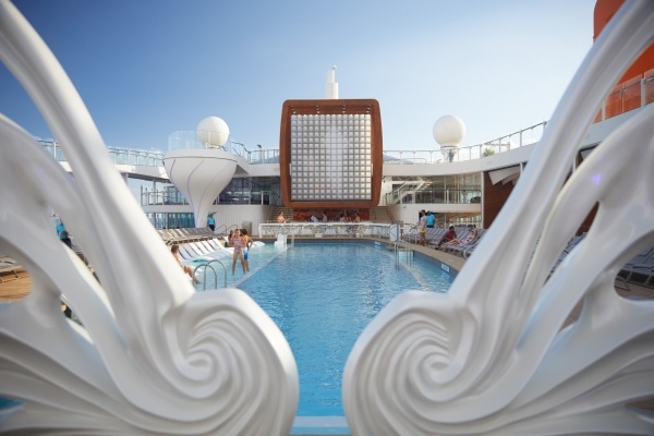 MELANÉZIA KINCSEI, Celebrity Edge