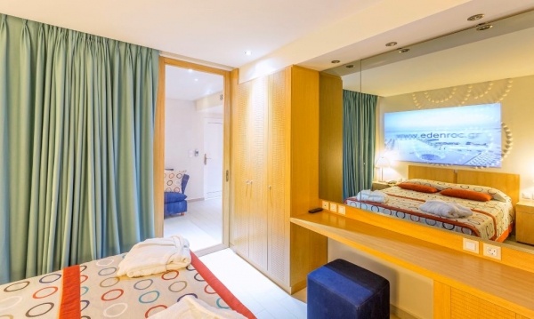 Hotel Eden Roc Resort *****AI, repülővel