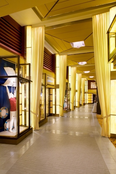 DÉLKELET-ÁZSIA FELFEDEZÉSE, Celebrity Solstice