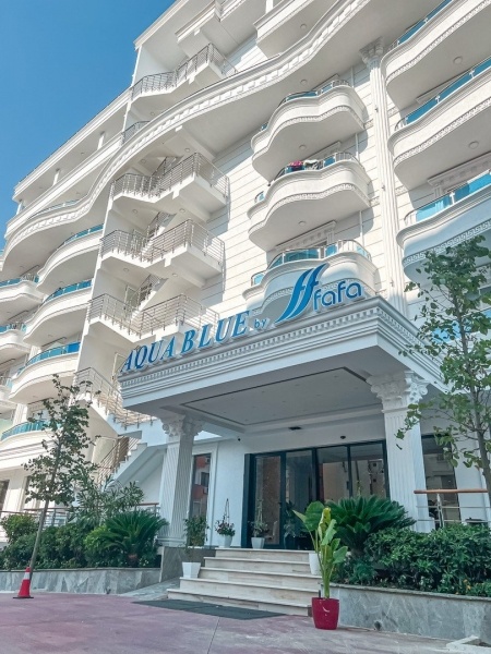 Fafa Aqua Blue