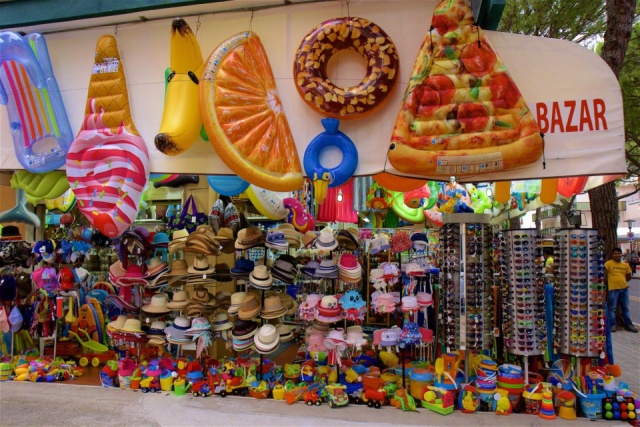 Nyaralás Riminiben fakultatív kirándulásokkal