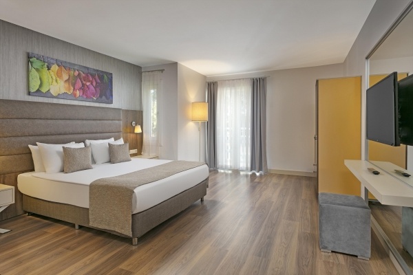 MONACHUS FAMILY RESORT SORGUN  *****