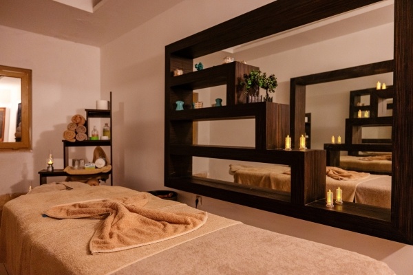 Azure By Yelken *****