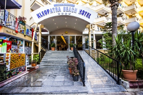 Kleopatra Beach Hotel ***- AI, repülővel