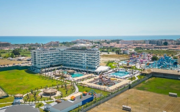 Dream Water World***** - AI, repülővel