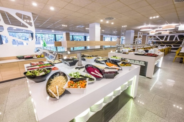 Hotel California Garden*** FP - Costa Dorada, repülővel