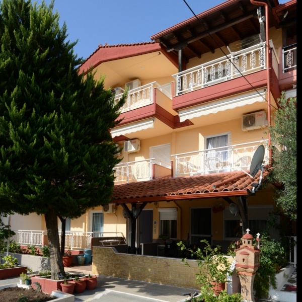 Remezzo Apartman (Busz)