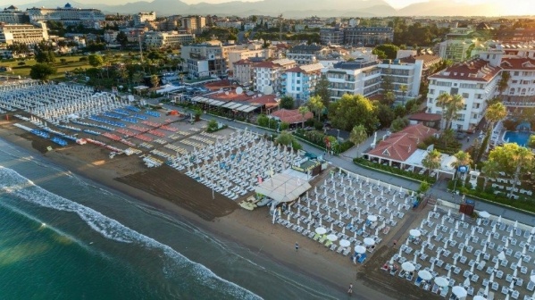 Trendy Side Beach Hotel**** AI 16+, repülővel