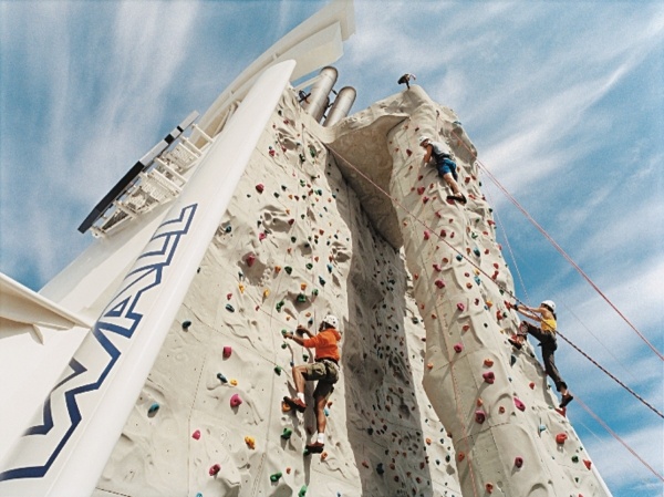 DÉL-KARIB KIKAPCSOLÓDÁS, Freedom of the Seas