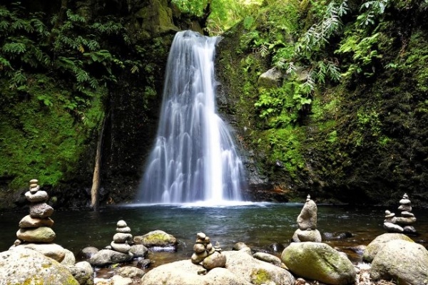 A varázslatos Azori-szigetek - csoportos körutazás magyar idegenvezetéssel 2026.07.25.-08.01.