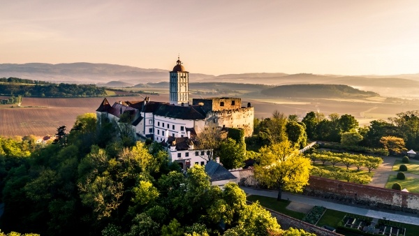 Osztrák Dunakanyar rejtett kincsei sétahajózással