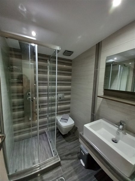 Pashalina Anna apartmanház, busszal