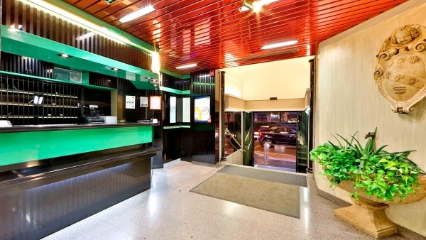 Astoria Sure Hotel Collection by Best Western