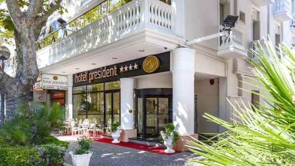 President - 12 éjszakás