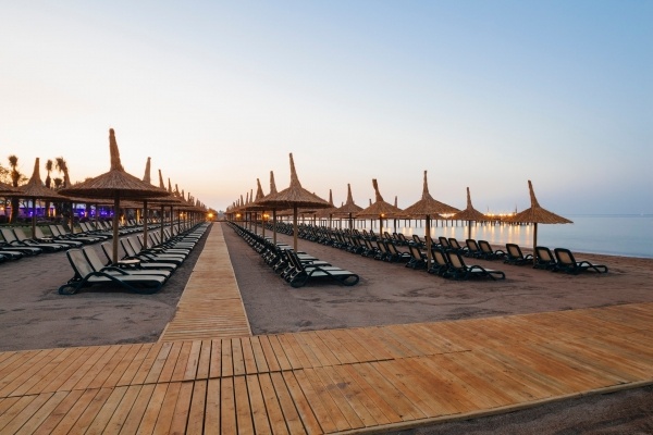 KREMLIN PALACE  *****