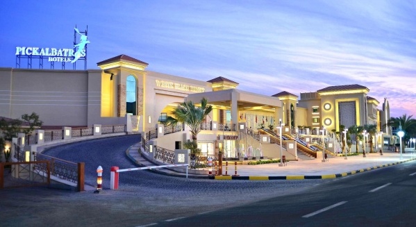 Pickalbatros White Beach Resort *****