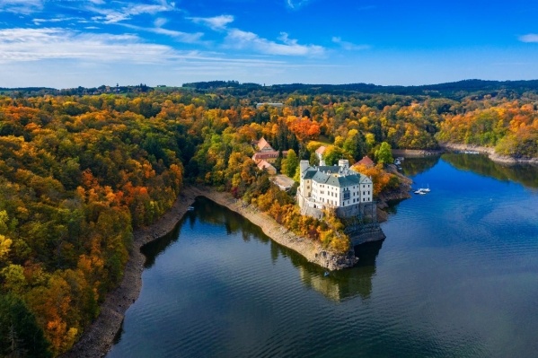 DÉL-CSEH VÁRAK ÉS KASTÉLYOK