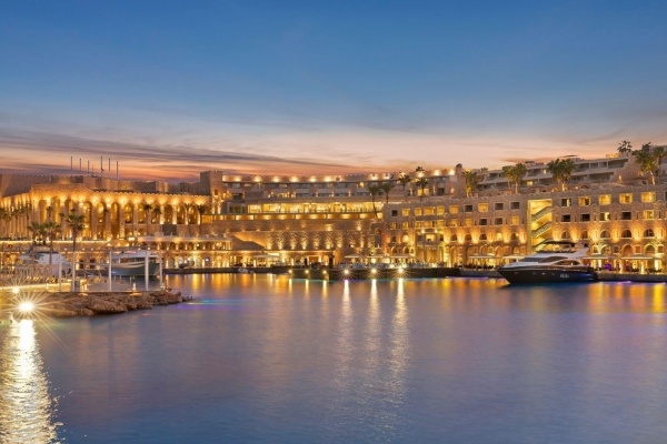 Pickalbatros Citadel Sahl Hasheesh Resort - 7 éjszakás