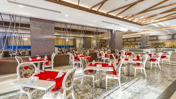 Dream World Hill *****, Törökország