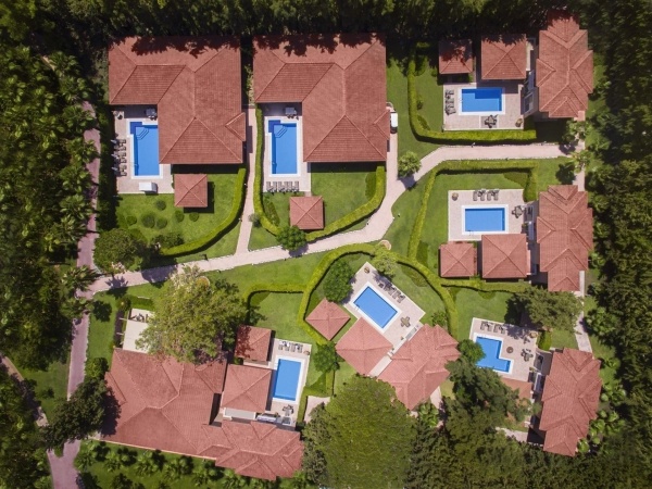 Akka Residence *****