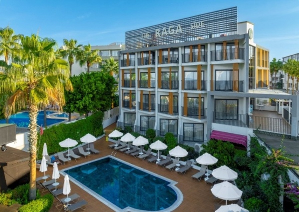 The Raga Hotel Side***** - UAI, repülővel