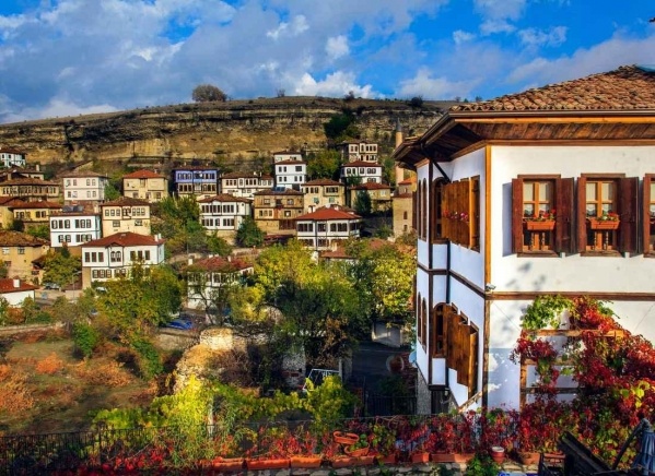 Anatólia örök városai