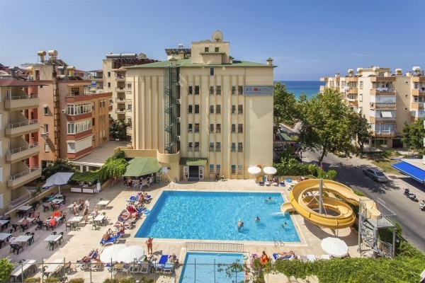 Kleopatra Beach Hotel ****